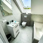 Dom Na Bialych Brzoz Pod Krakowem Hébergement de vacances *